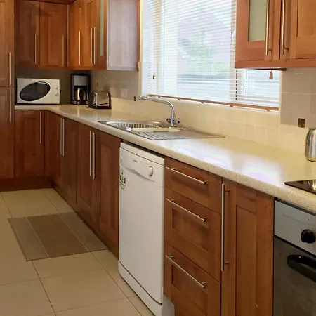 Semi-detached House - Eir02136-f * Carraroe